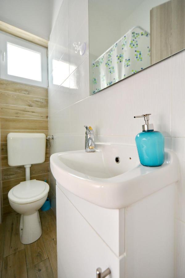 Holiday Home Paulin โอเบรอควาซ ภายนอก รูปภาพ