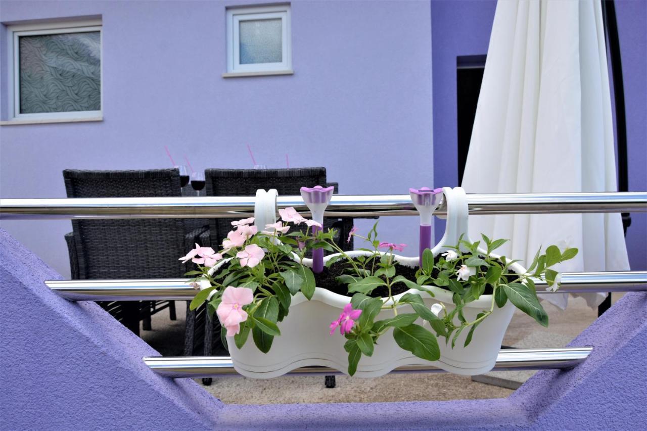 Holiday Home Paulin โอเบรอควาซ ภายนอก รูปภาพ